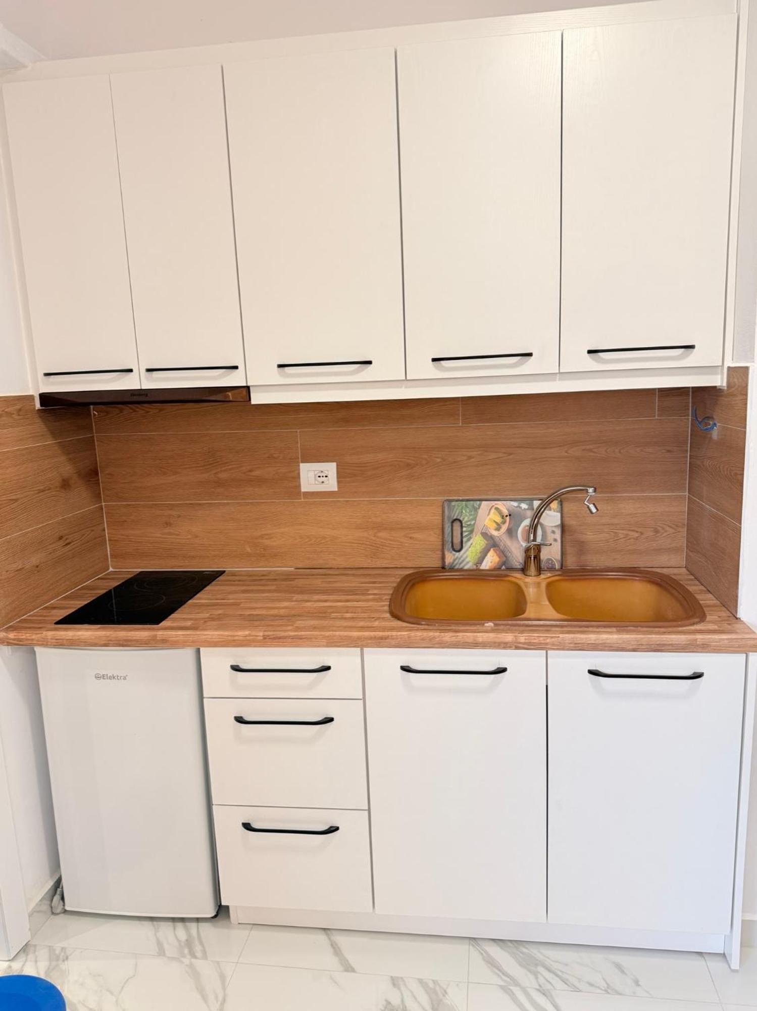 Voda Apartments Ksamil Luaran gambar